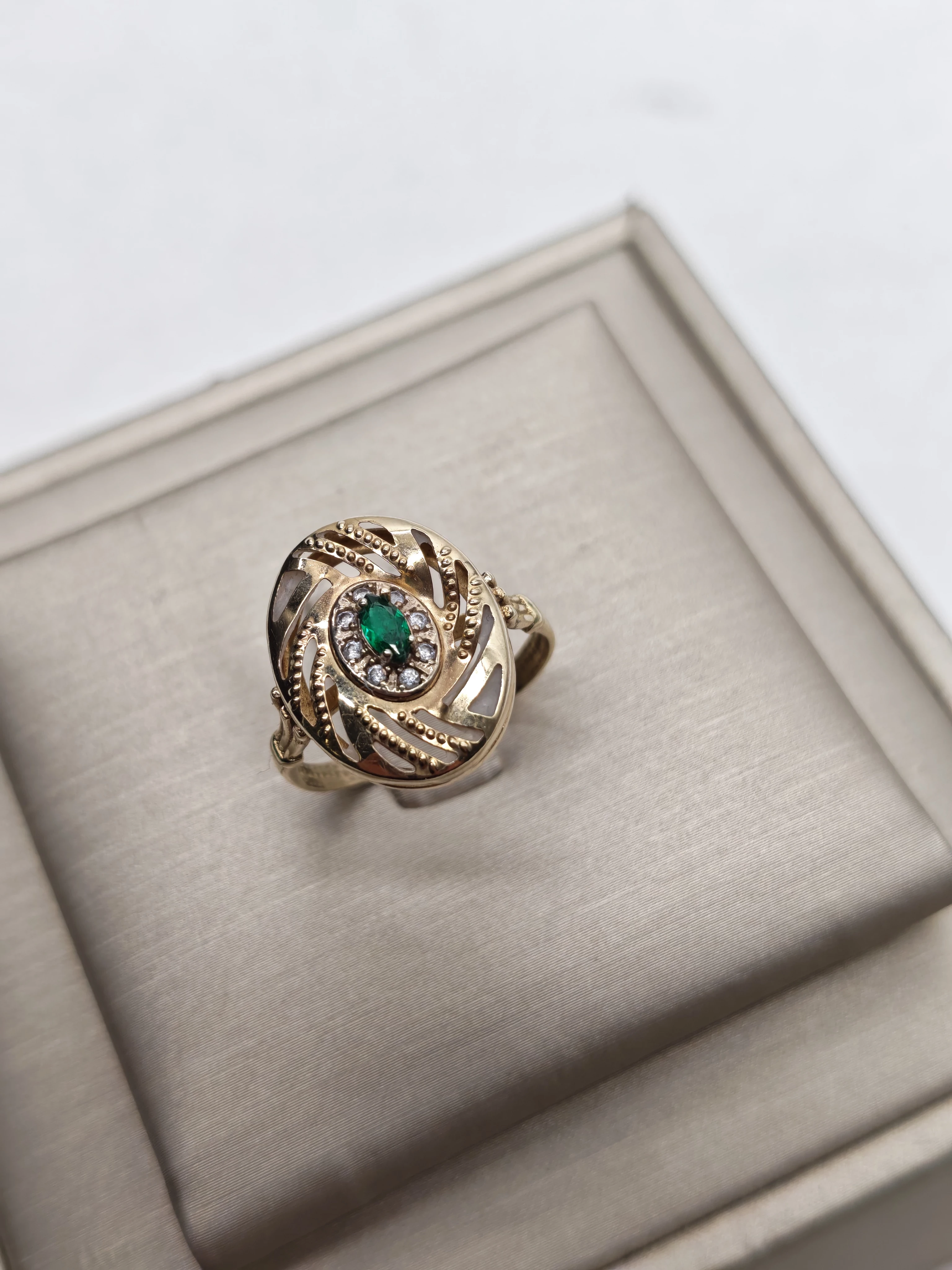 pierscionek-proba-333-waga-19g-rozmiar-19-ean-gtin-00000000