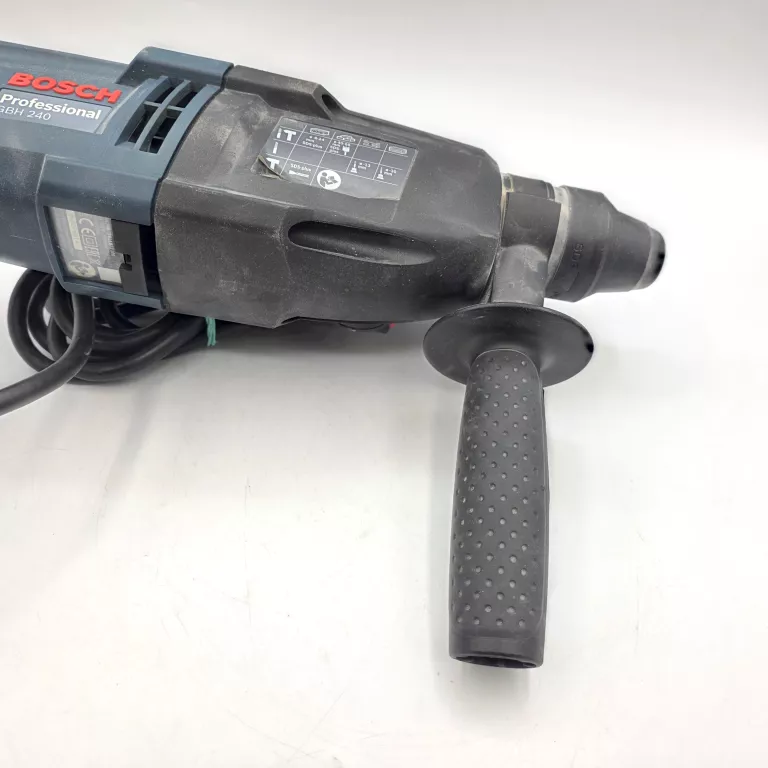 mlotowiertarka-bosch-gbh-240-790w-sds-plus-walizka-energia-udaru-270