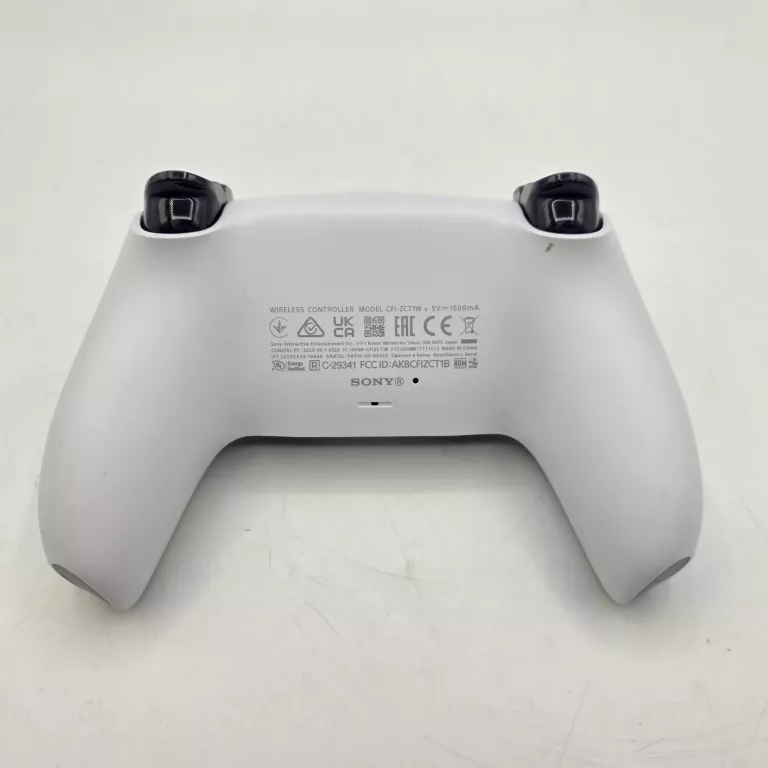 pad-sony-playstation-5-dualsense-v2-bialy-waga-produktu-z-opakowaniem-jednostkowym-0430