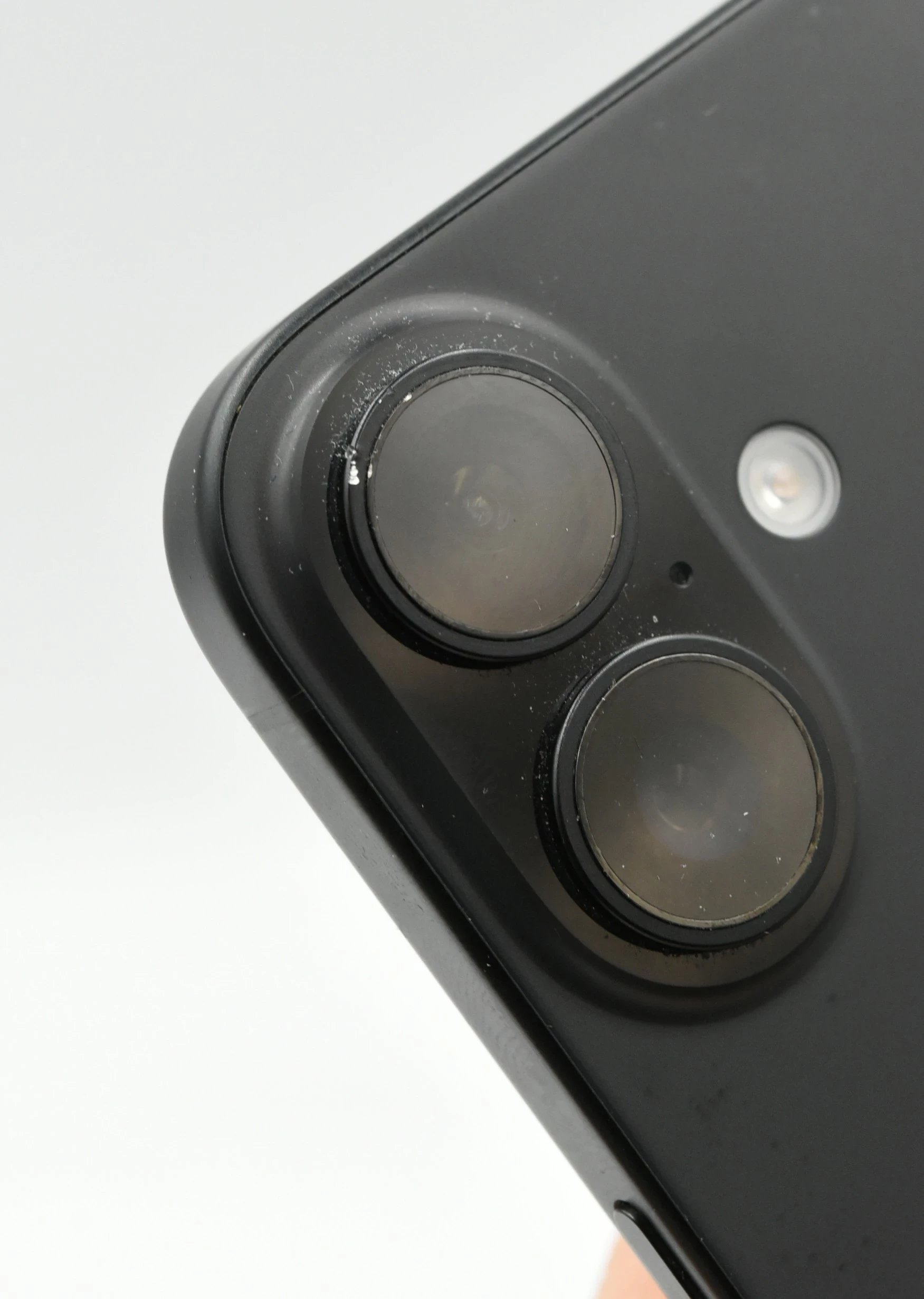 apple-iphone-16-128gb-bateria-97-kod-producenta-mye73hxa