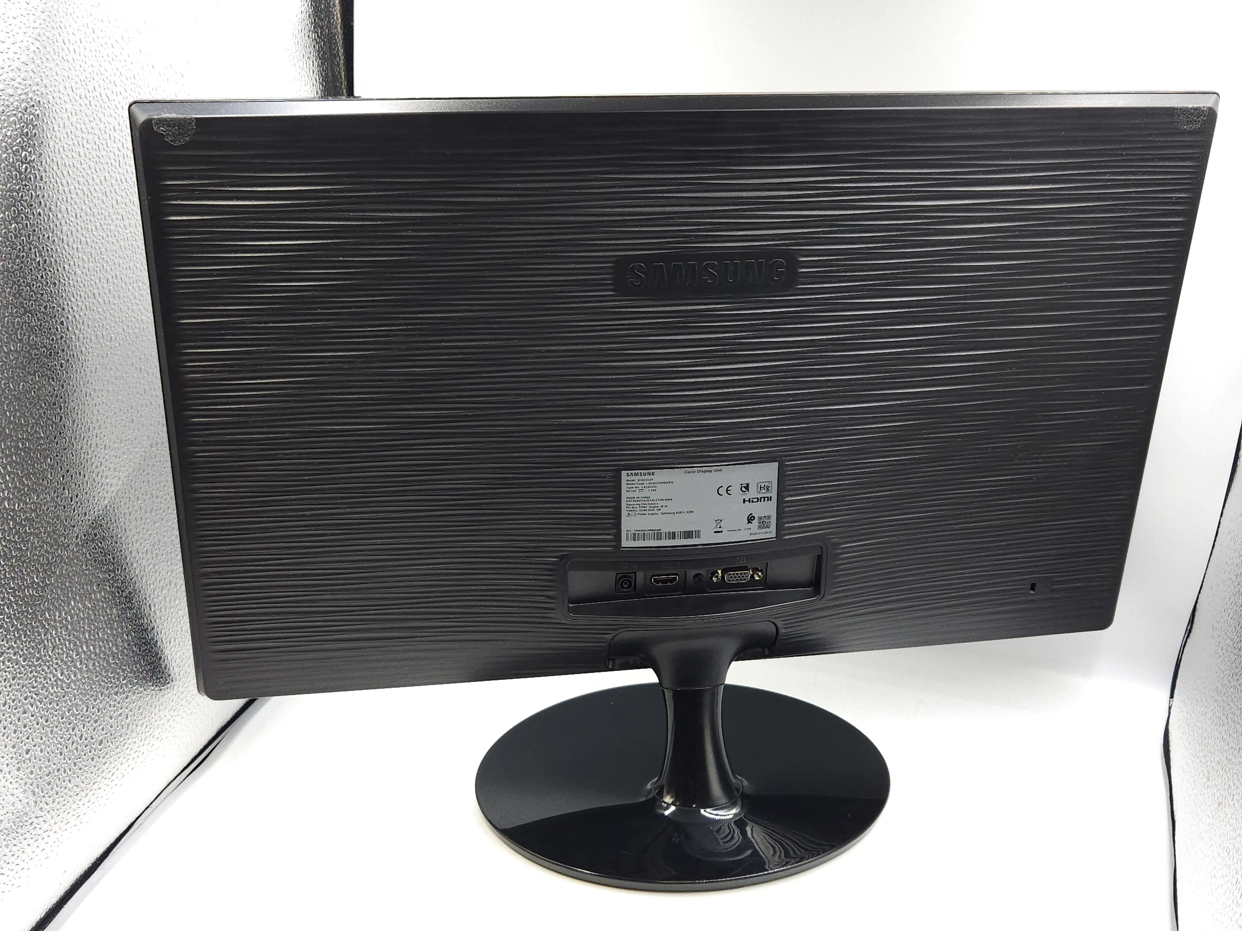 monitor-samsung-24-cale-s24d332h-kod-producenta-ls24d332hsoen