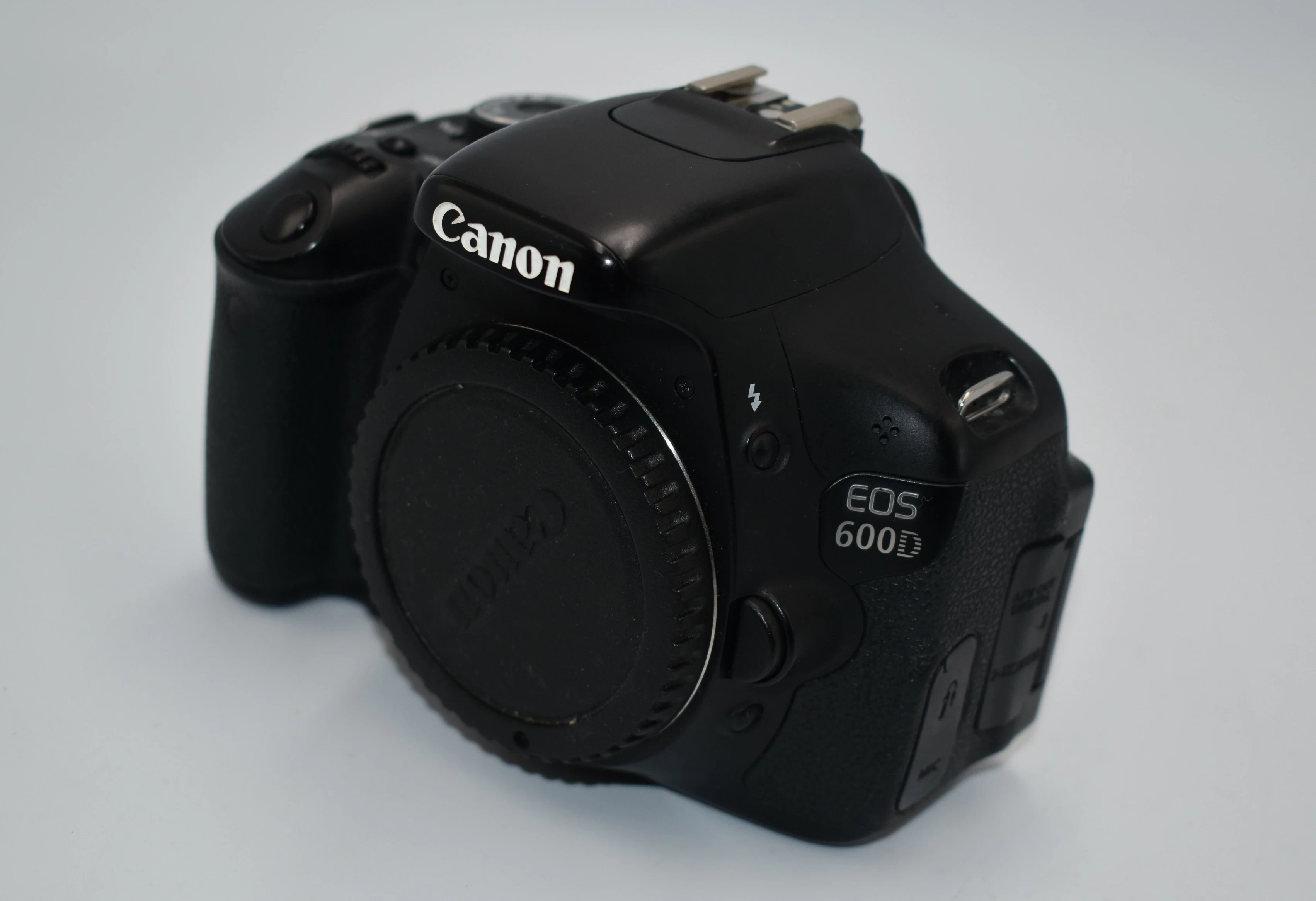 aparat-canon-eos-600d-obiektyw-tamron-af-70-300mm-14-56-canon-kod-producenta-5170b024