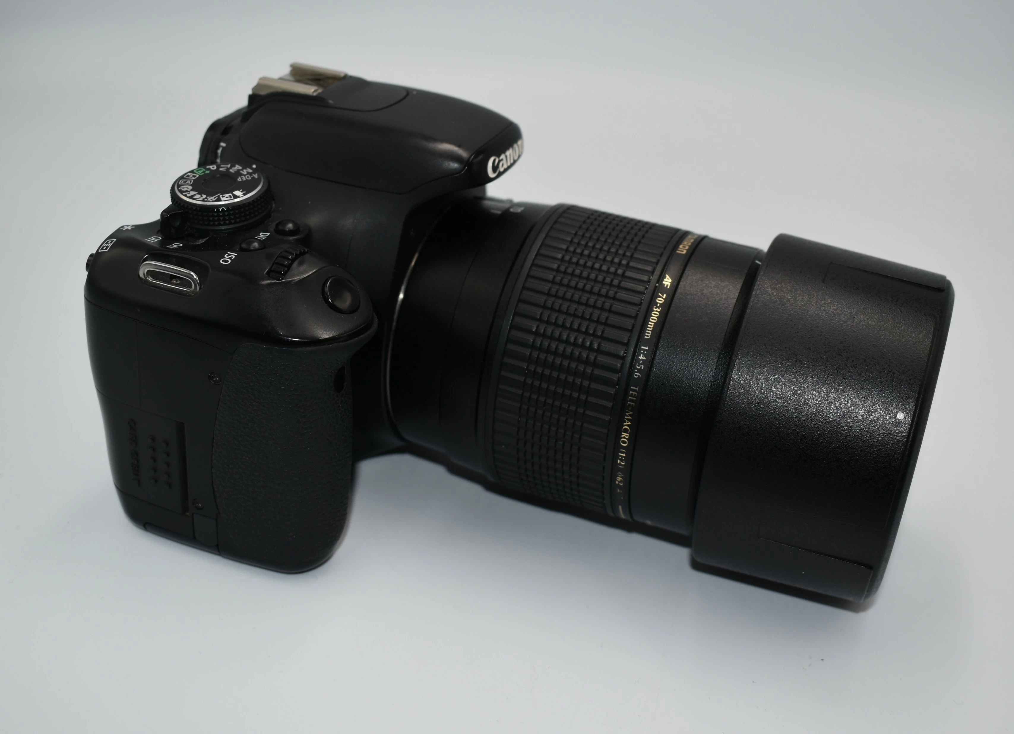 aparat-canon-eos-600d-obiektyw-tamron-af-70-300mm-14-56-canon-rozdzielczosc-1800