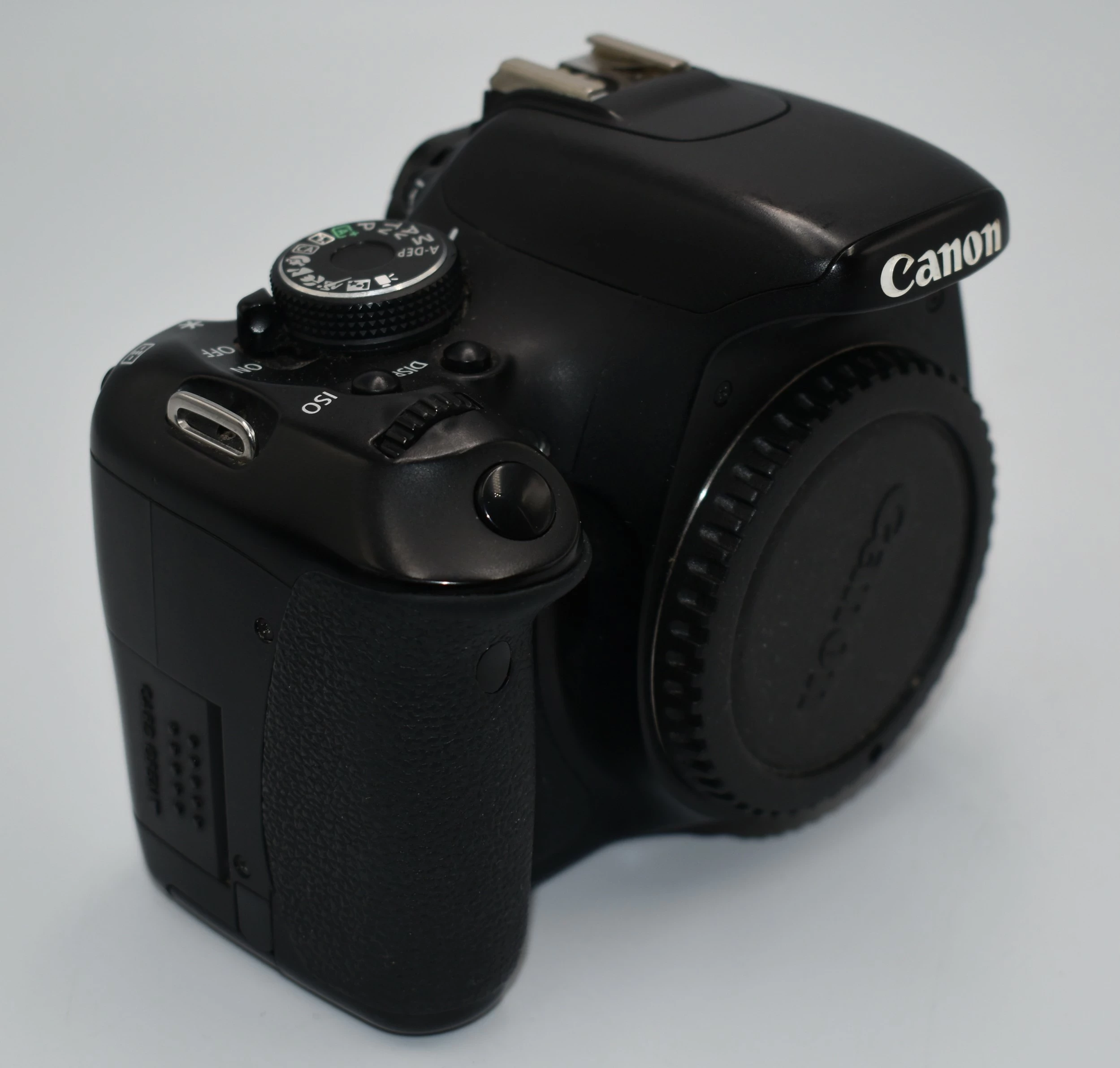 aparat-canon-eos-600d-obiektyw-tamron-af-70-300mm-14-56-canon-model-eos-600d