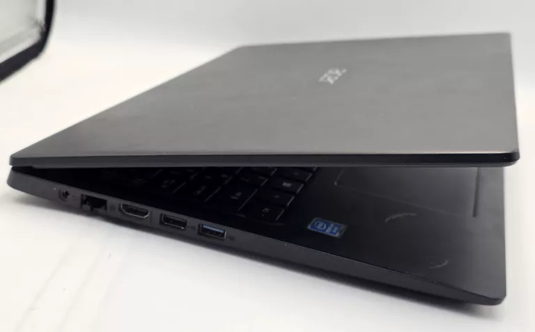 laptop-acer-n19h1-pentium-silver-n50308gb-ramssd-256gb-win-11-pro-opis-przekatna-ekranu-156