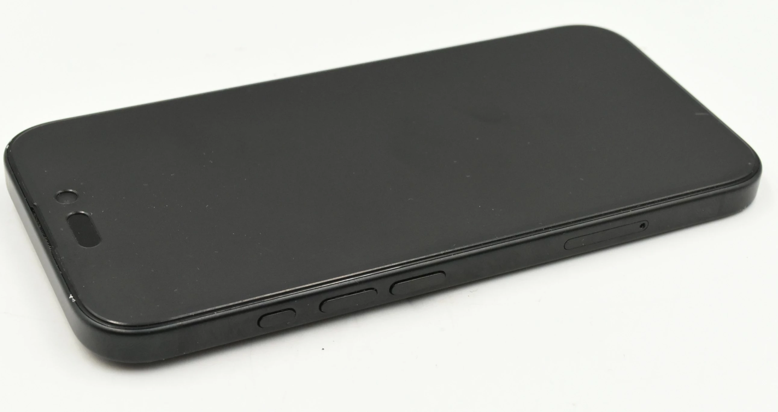 apple-iphone-16-128gb-bateria-97-wbudowana-pamiec-202869-214189