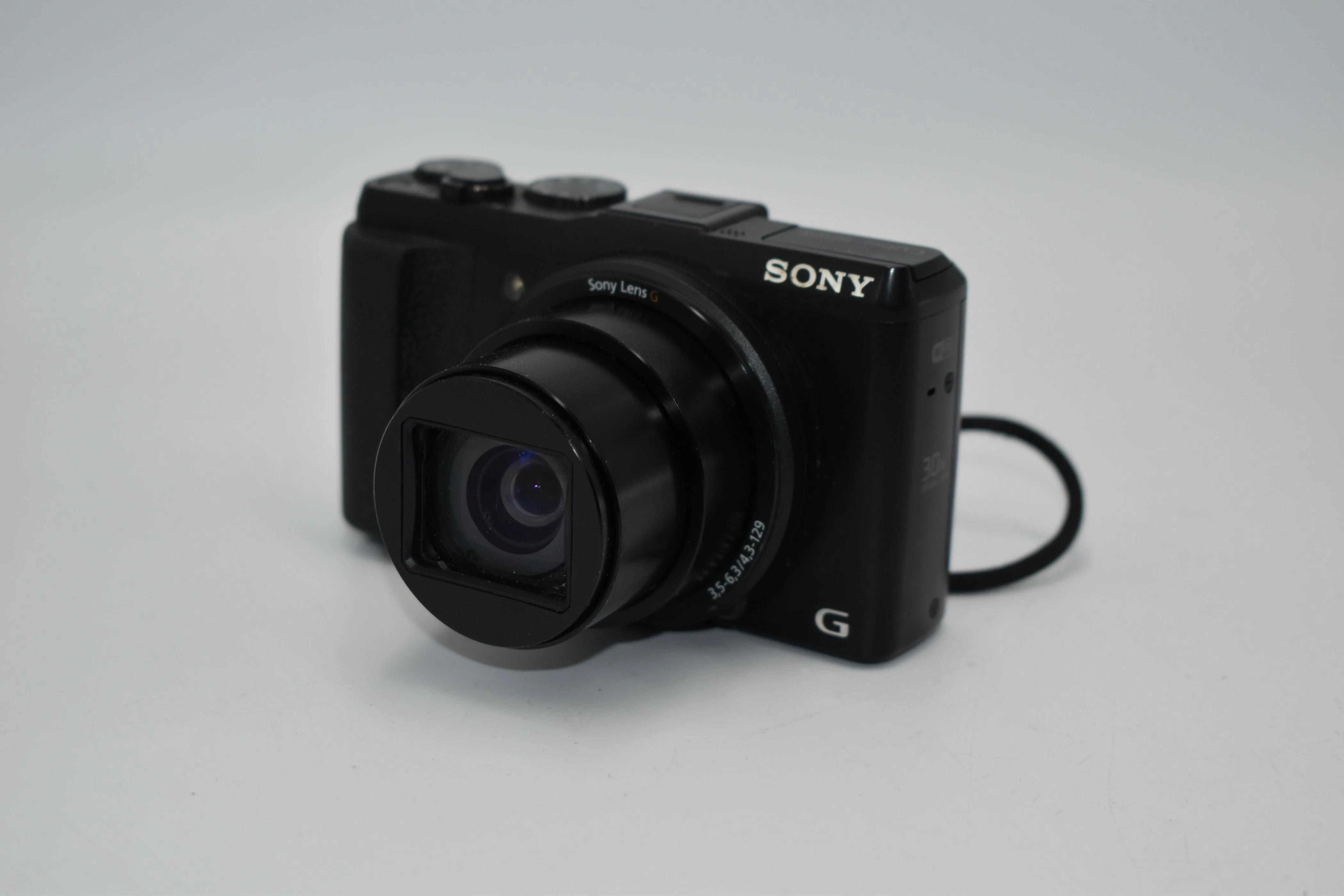 aparat-cyfrowy-sony-cybershot-dsc-hx50-204-mp-ean-gtin-4905524944556