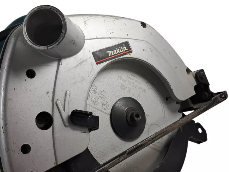 pilarka-tarczowa-reczna-makita-5604r-950-w-okazja-stan-11323-2