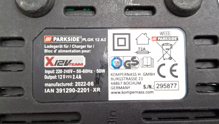 akumulatorowa-polerka-12-v-paap-12-e5-waga-produktu-z-opakowaniem-jednostkowym-1760