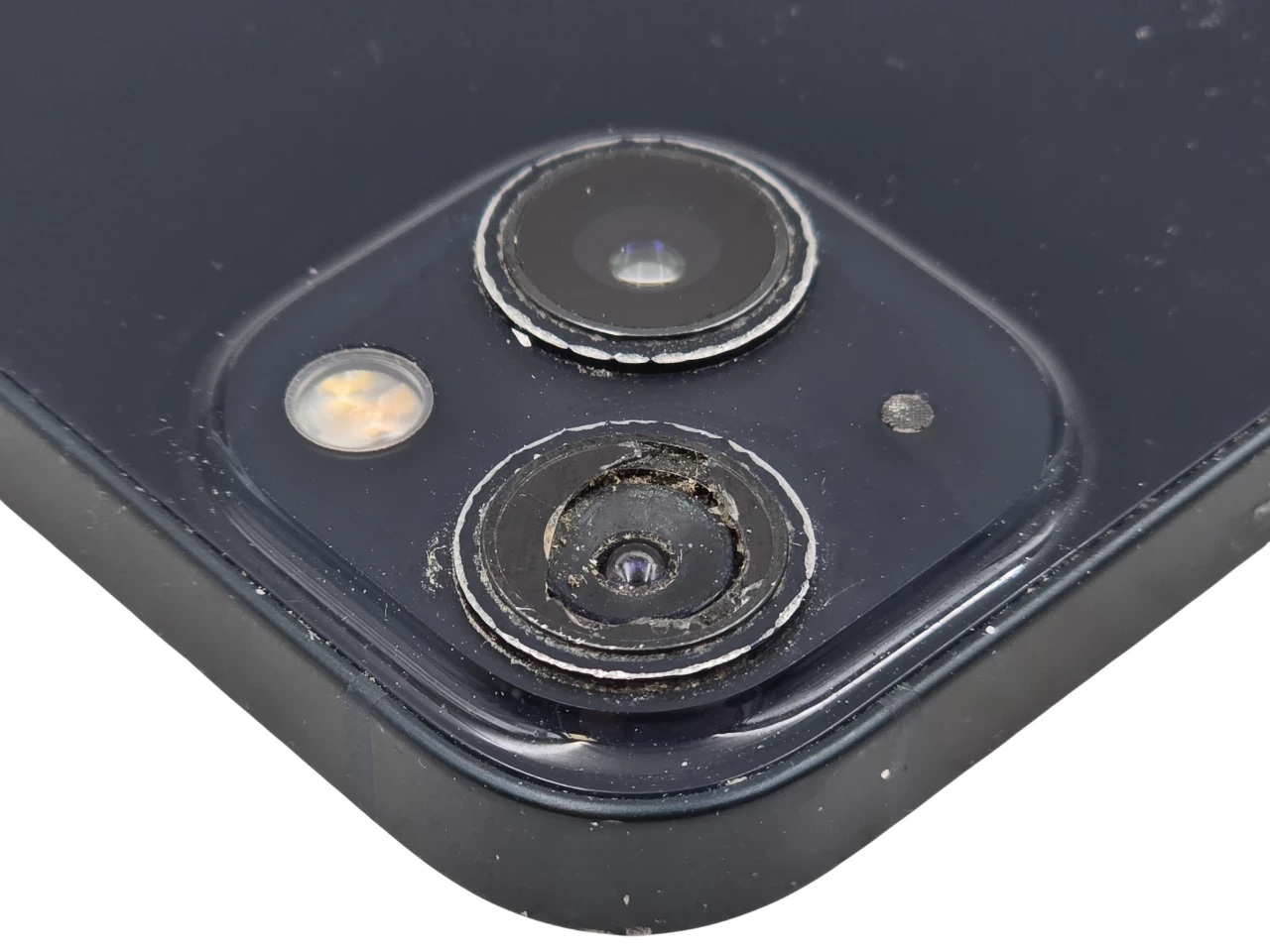 telefon-iphone-13-5g-4256gb-61-oled-bateria-100-12mpx-3227mah-midnight-pamiec-ram-202865-214121