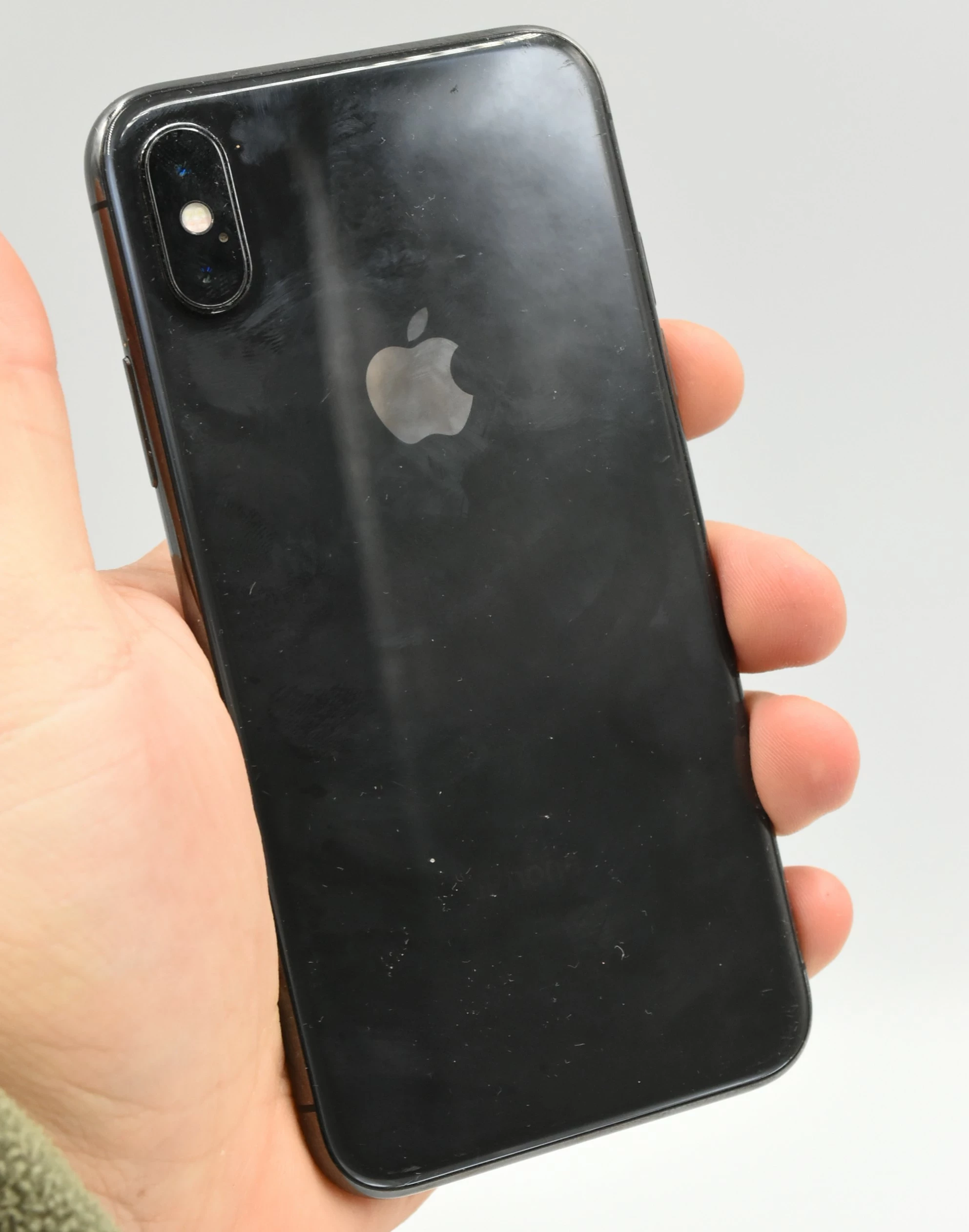 telefon-iphone-x-64gb-100-bateria-ean-gtin-190198456670