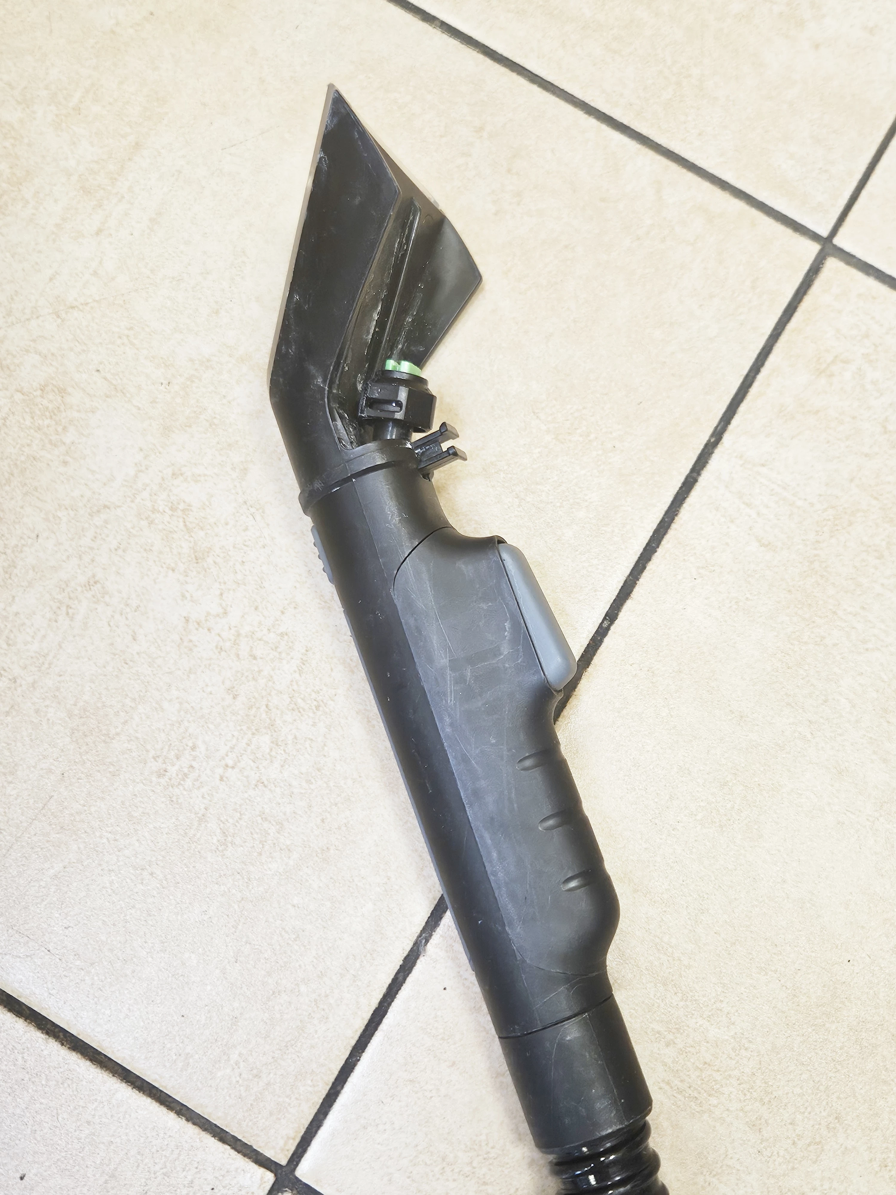 odkurzac-pioracy-karcher-stan-11323-2