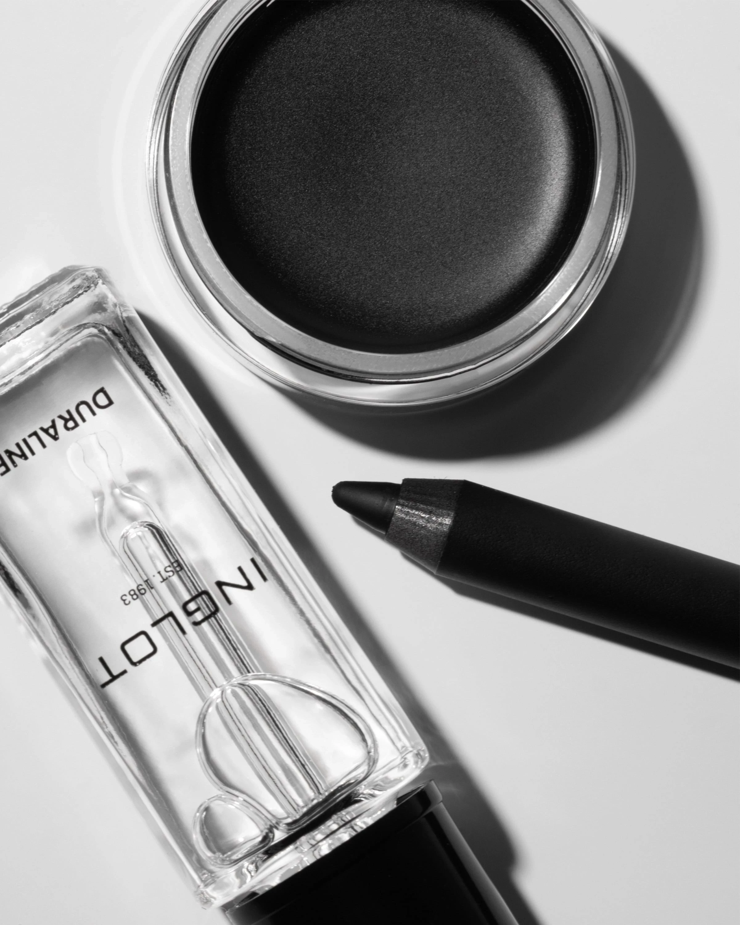 inglot-duraline-plyn-do-utrwalenia-makijazu-9ml-stan-11323-1