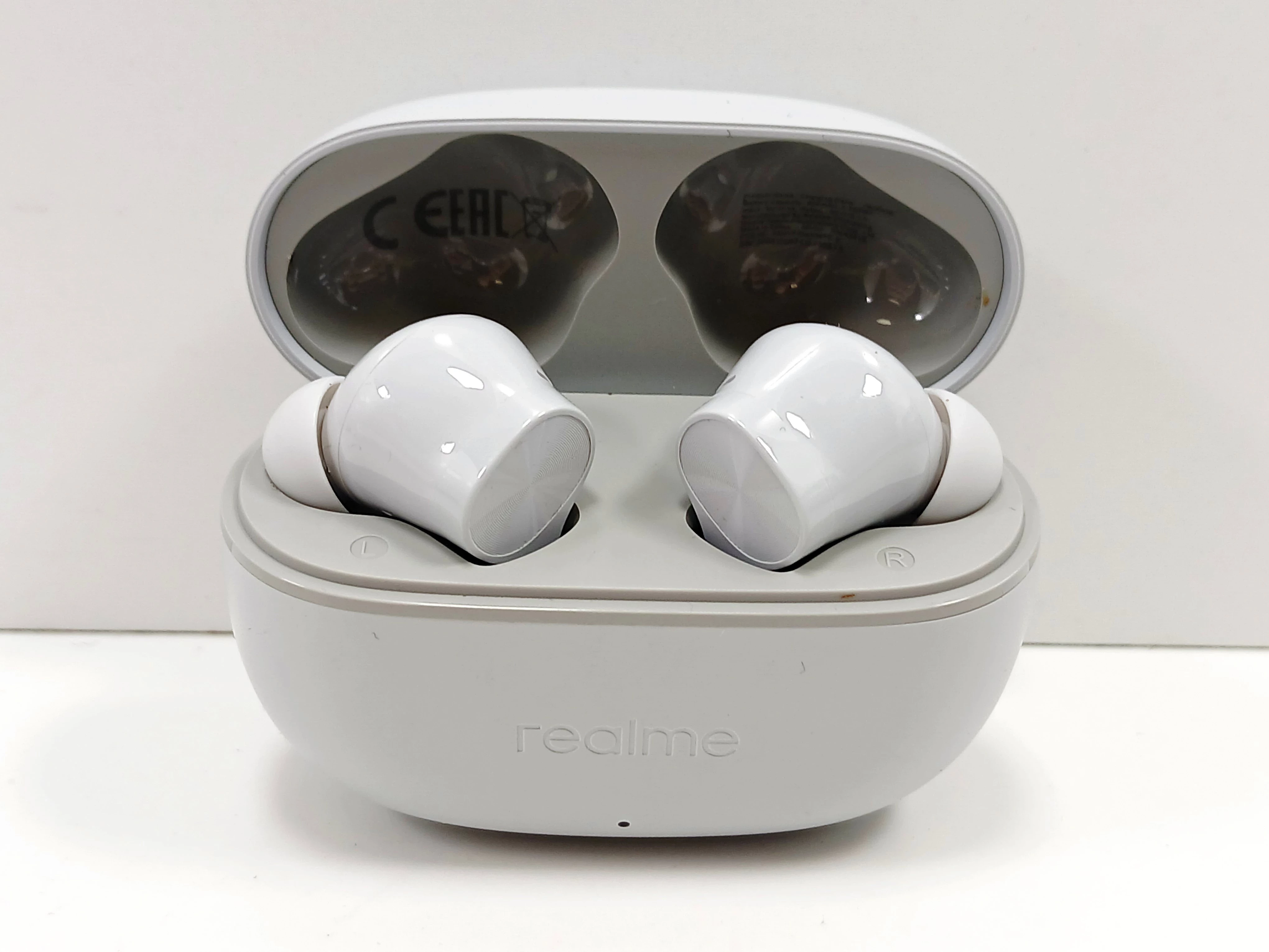 sluchawki-realme-buds-t200-lite-ean-gtin-9331774157555