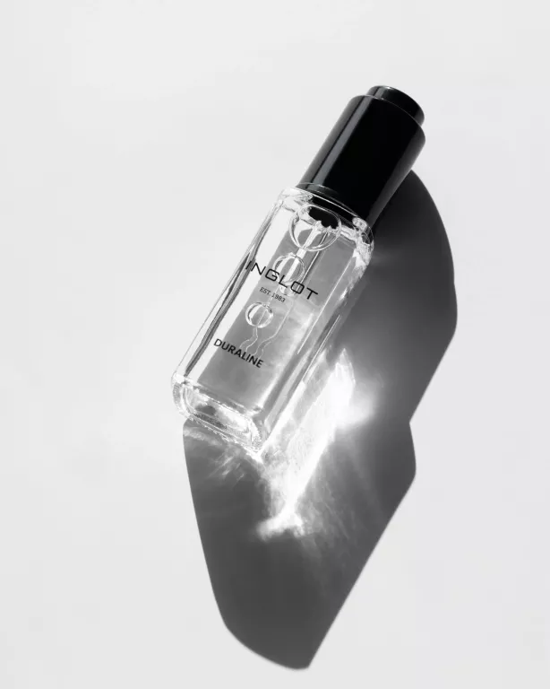 inglot-duraline-plyn-do-utrwalenia-makijazu-9ml-pojemnosc-900