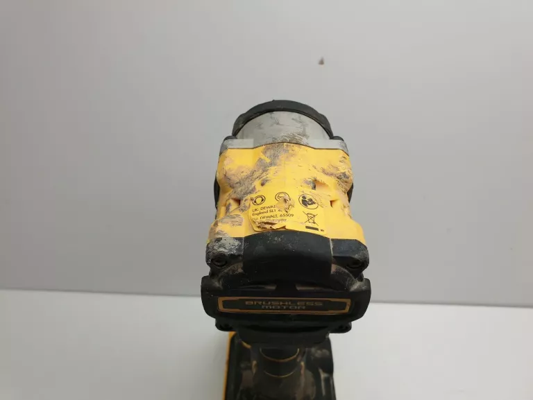 klucz-udarowy-dewalt-dcf-922-18v-akumulator-2ah-marka-248811-950256