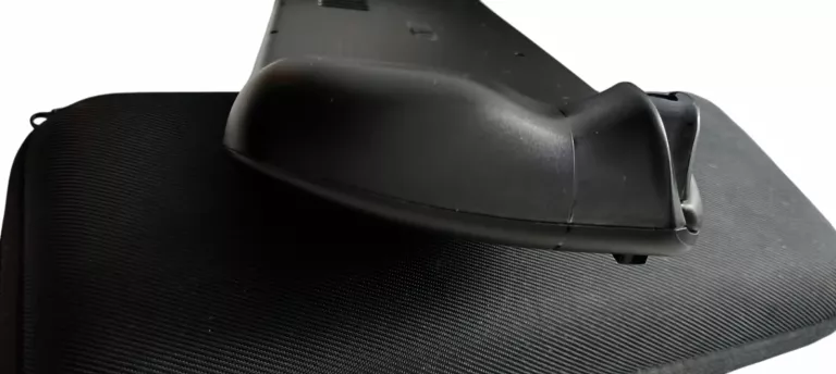 konsola-valve-steam-deck-64gb-model-1010-etui-ladowarka-model-konsoli-250522-1926996