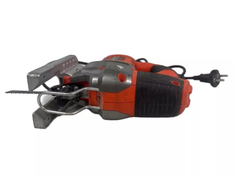 black-decker-wyrzynarka-sieciowa-do-drewna-metalu-650w-bes610-rodzaj-silnika-204657-221321