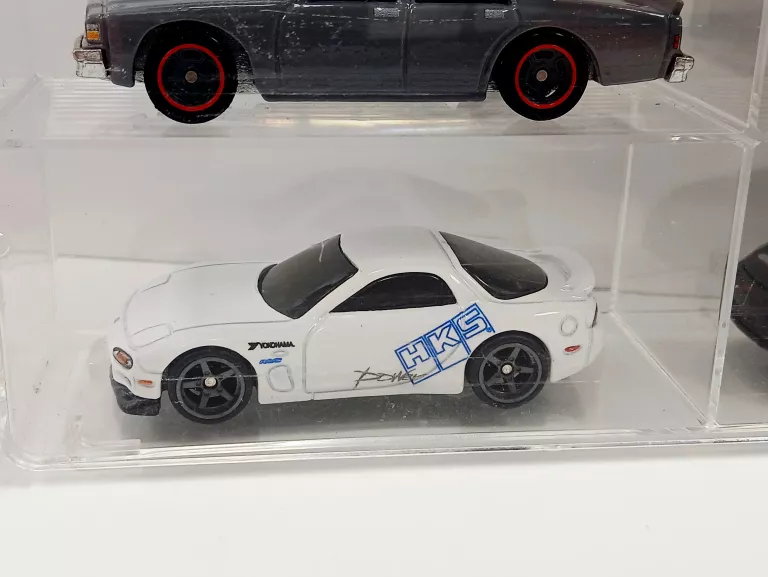 zestaw-samochodow-hot-wheels-w-pudelku-wiek-dziecka-3475-45