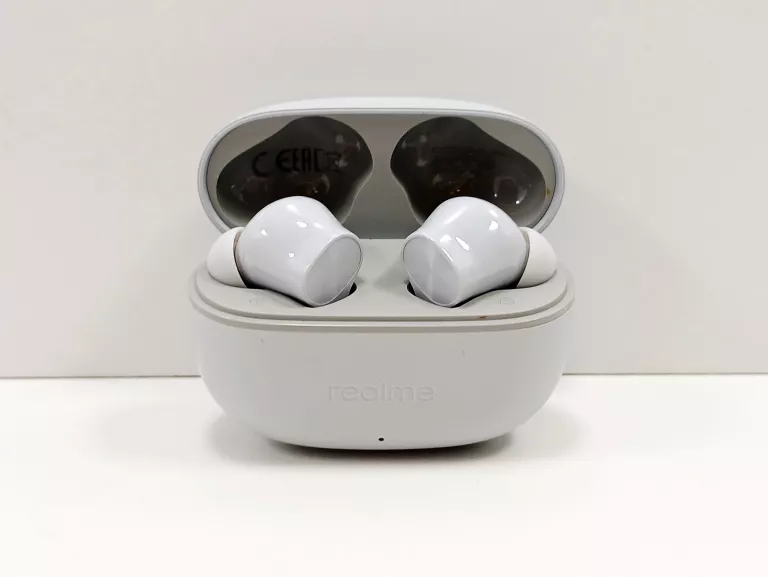 sluchawki-realme-buds-t200-lite-polwiejska-13-poznan-ska-x