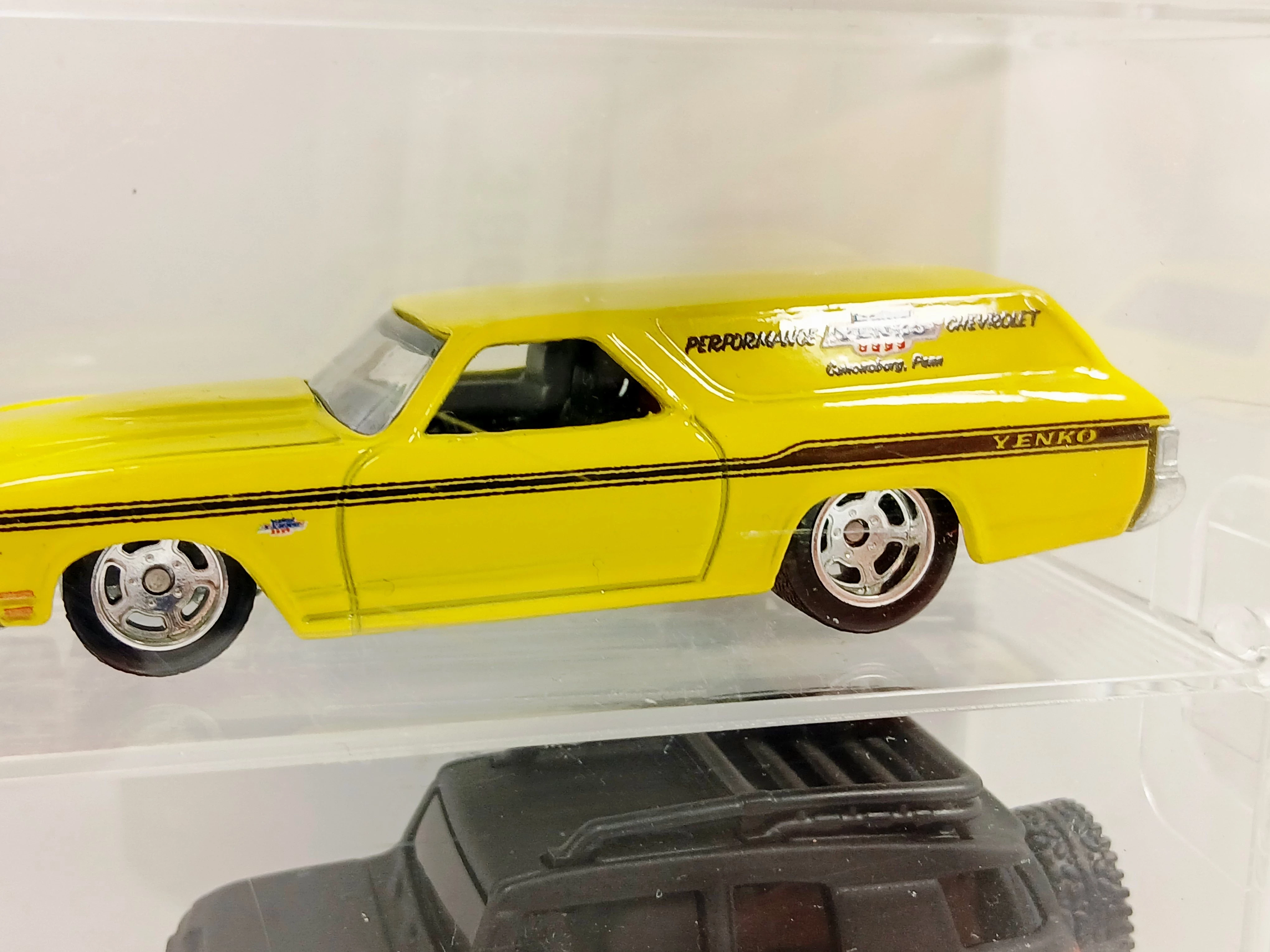 zestaw-samochodow-hot-wheels-w-pudelku-marka-248811-1999265