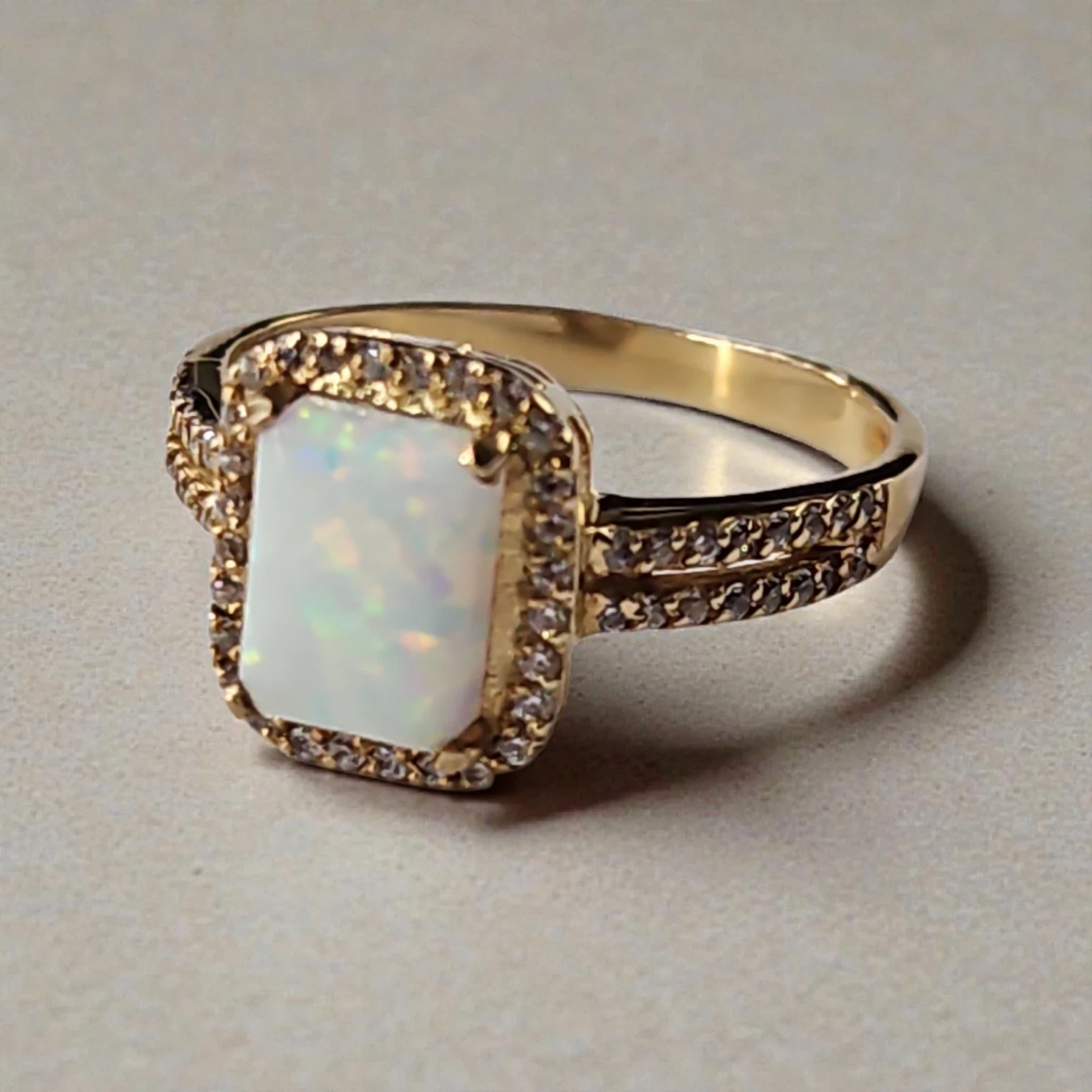 zloty-pierscionek-585-z-opalem-14k-w272-g-r-16-gorczewska-97-sc-warszawa