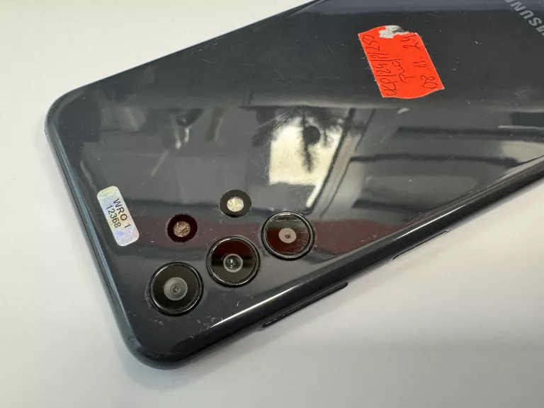 telefon-samsung-galaxy-a13-stan-11323-2