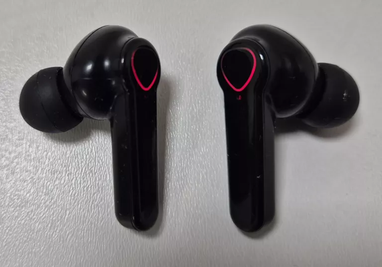 sluchawki-bezprzewodowe-tws-2411-transmisja-sygnalu-203713-217785