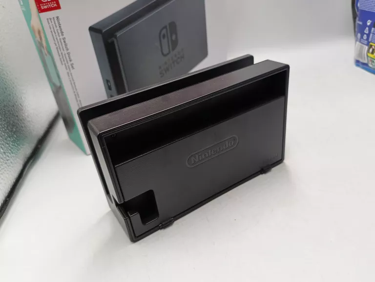 nintendo-switch-dock-ean-gtin-045496430702