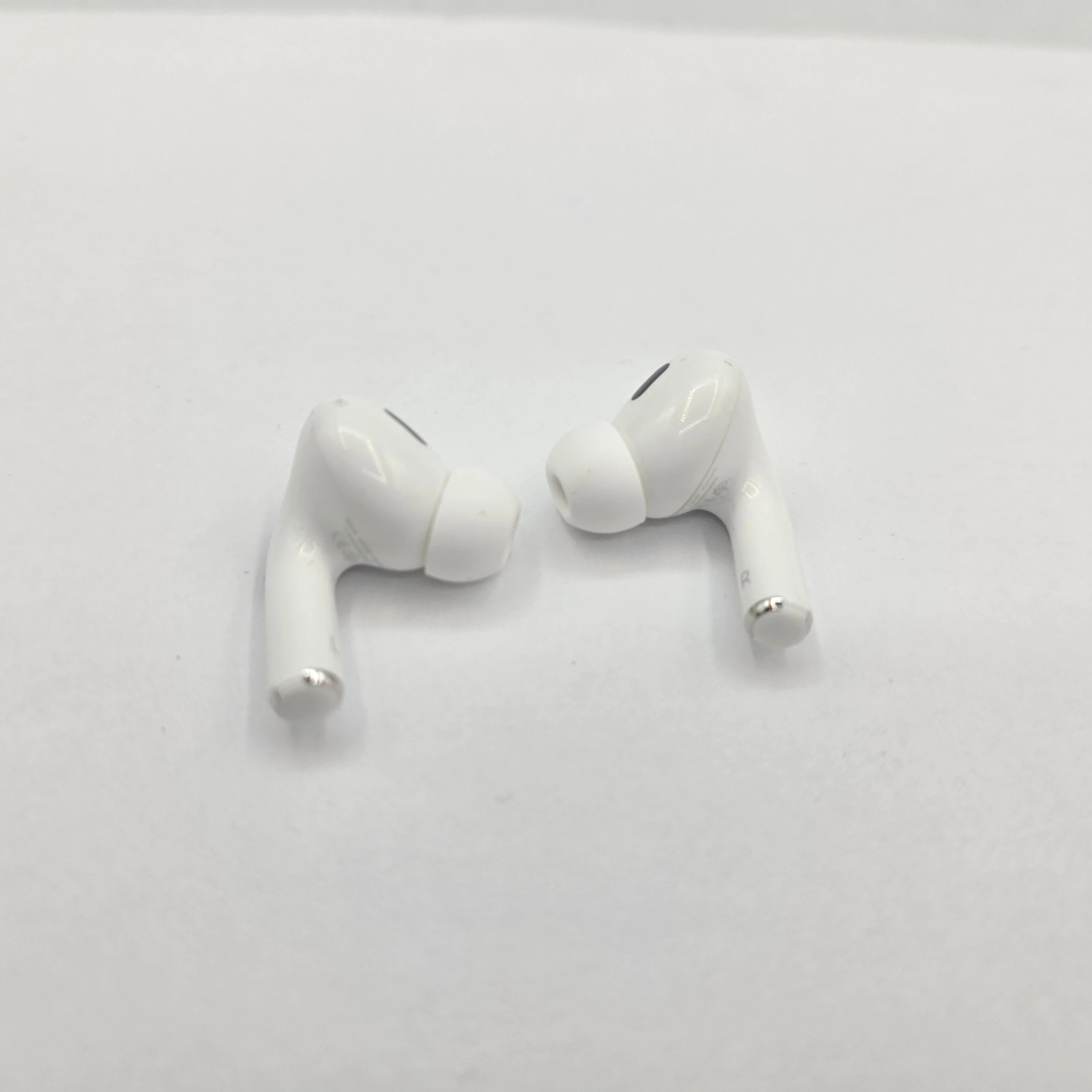 sluchawki-apple-airpods-pro-2-generacji-kod-producenta-mtjv3ama