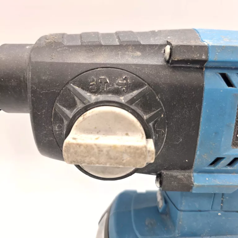 mlotowiertarka-dedra-ded-7048-18v-sds-plus-akumulator-40-ah-marka-248811-950237