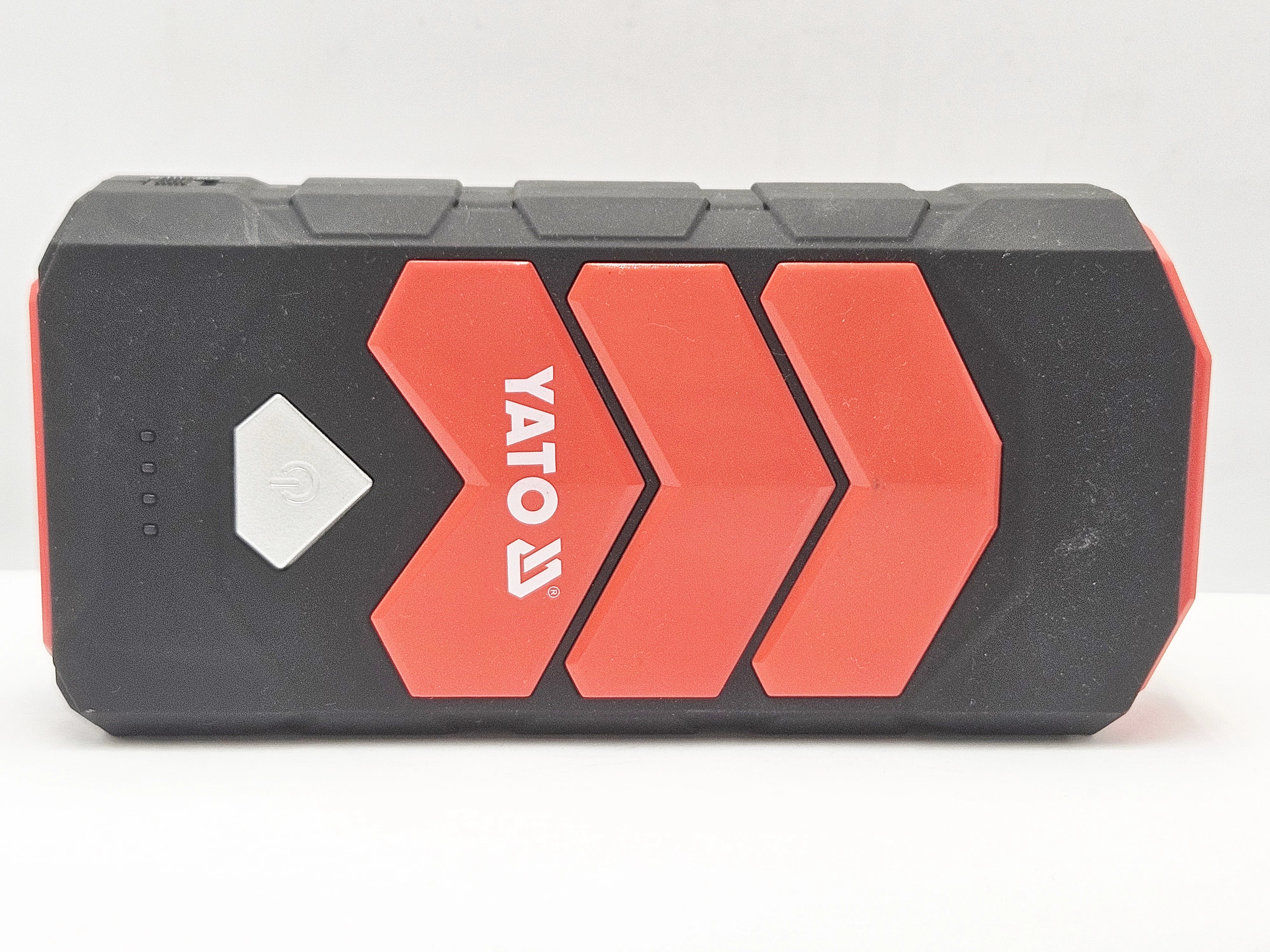 urzadzenie-rozruchowe-yato-yt-83081-9000mah-powerbank-ean-gtin-5906083028847