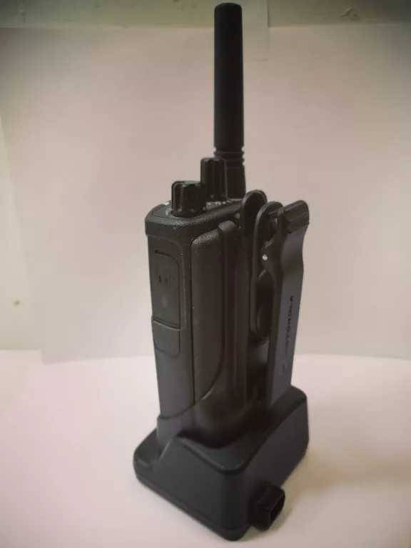 krotkofalowka-motorla-xt420-targowa-41-warszawa