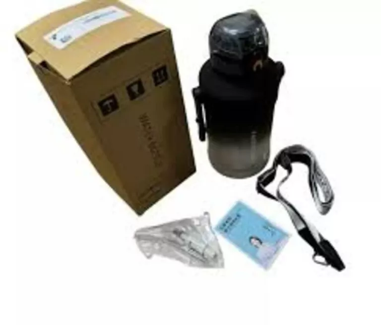 profesjonalny-bidon-na-wode-2l-ze-slomka-ean-gtin-5908222241506