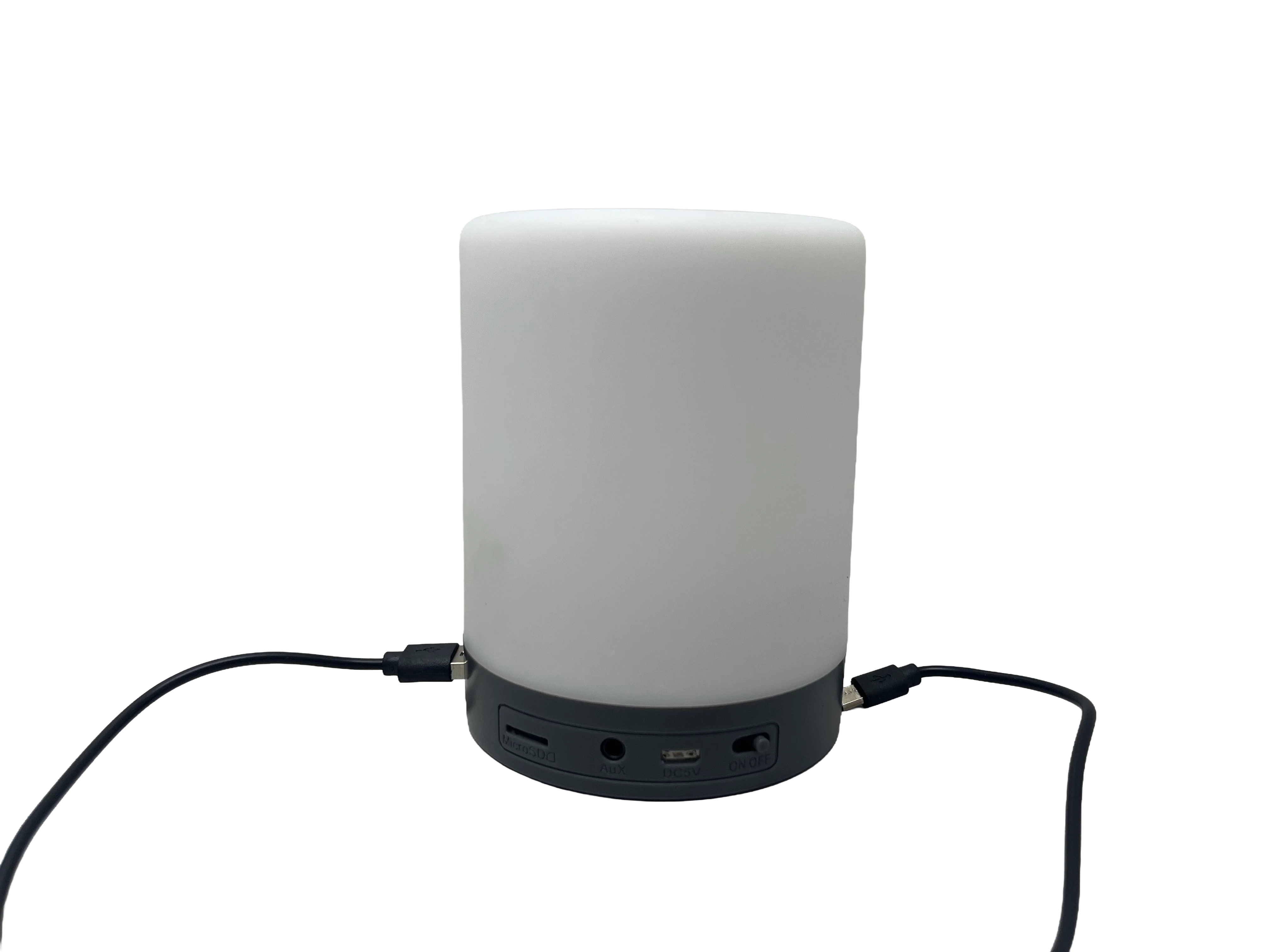 glosnik-z-lampka-aaa83-00-500mah-moc-2000