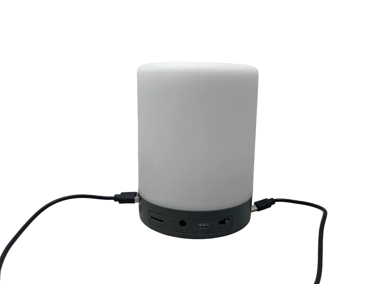 glosnik-z-lampka-aaa83-00-500mah-moc-2000