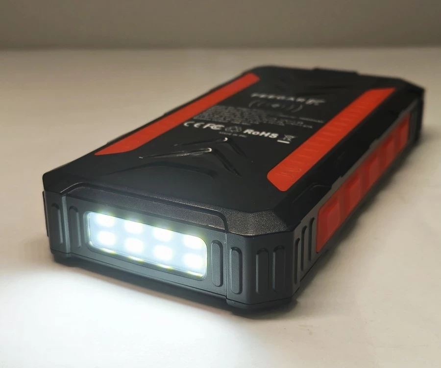 powerbank-feegar-power-solar-36-000mah-pojemnosc-akumulatora-36000