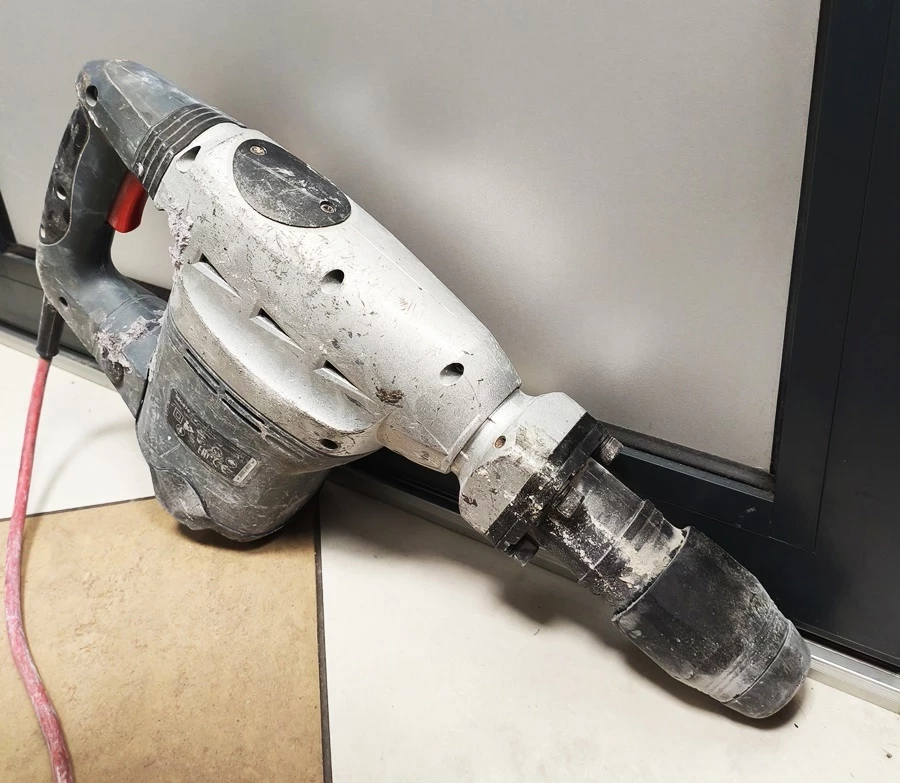 mlot-wyburzeniowy-graphite-58g8706-walizka-kod-producenta-58g868