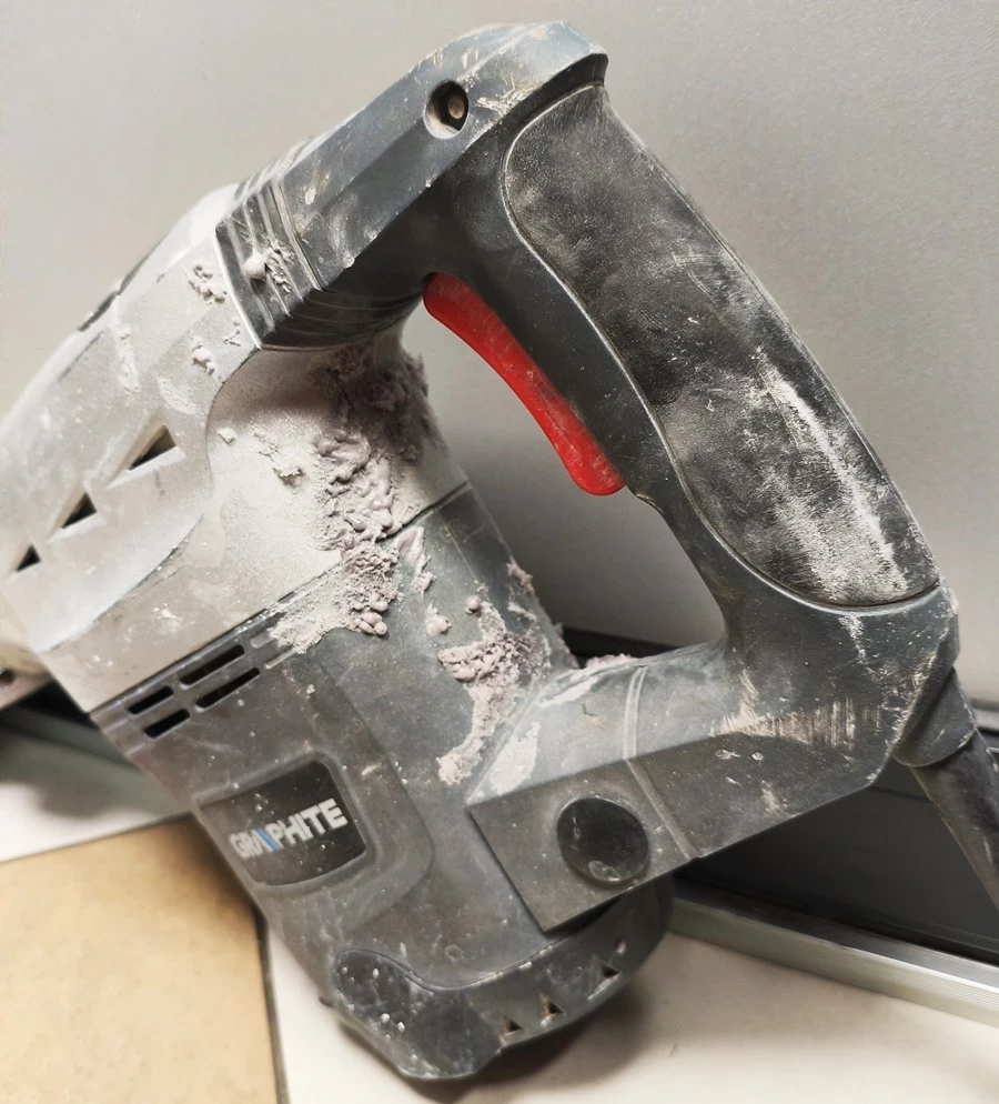 mlot-wyburzeniowy-graphite-58g8706-walizka-stan-11323-2