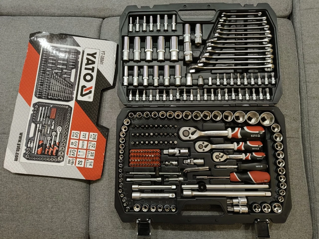 zestaw-narzedziowy-kluczy-216-elementow-yt-38841-ean-gtin-5905972115446