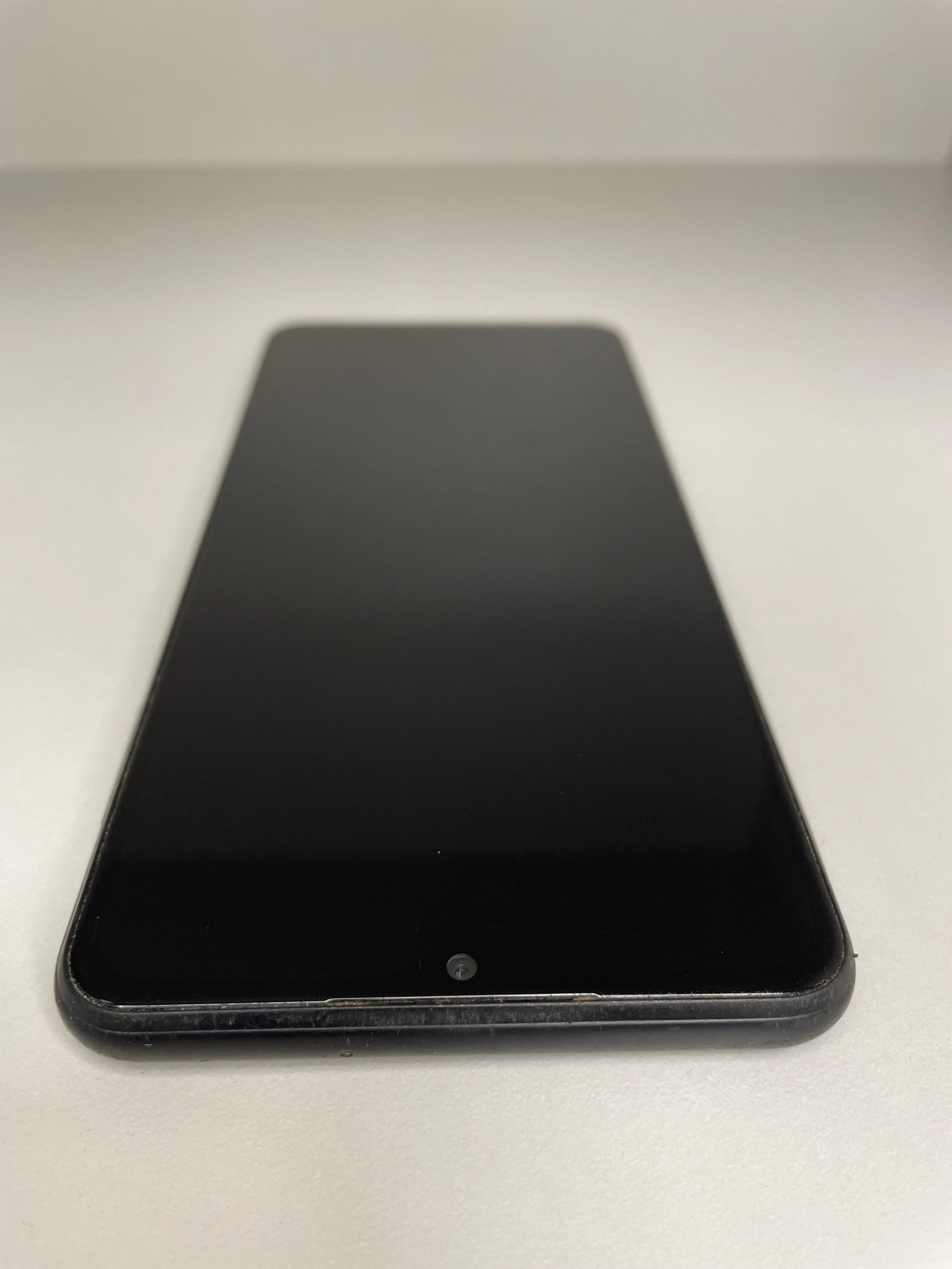 samsung-galaxy-a13-5g-4gb-64gb-system-operacyjny-4388-1