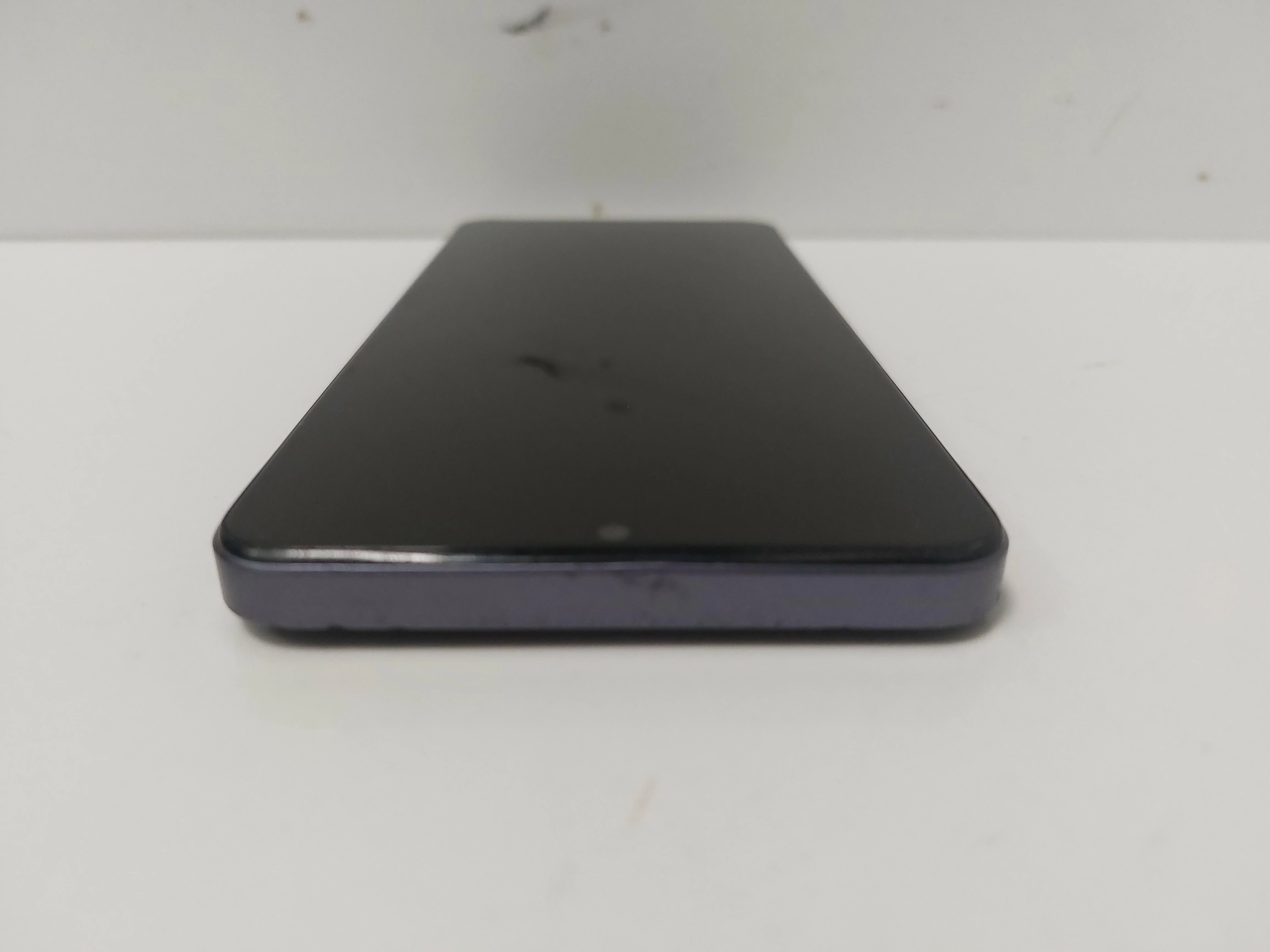 telefon-realme-note-60-6128gb-polecam-przekatna-ekranu-674