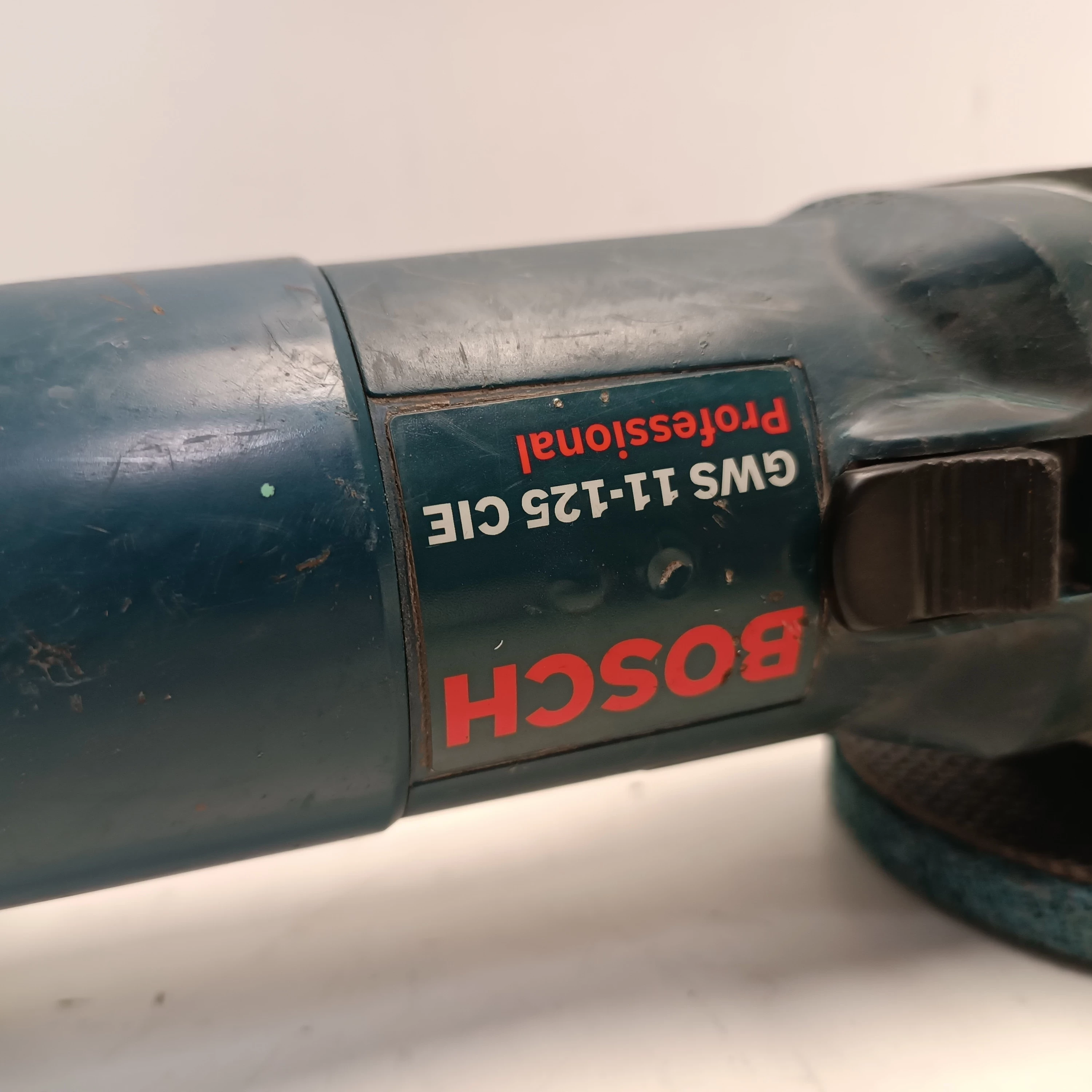 szlifierka-katowa-bosch-gws-11-125-rodzaj-250123-1798302