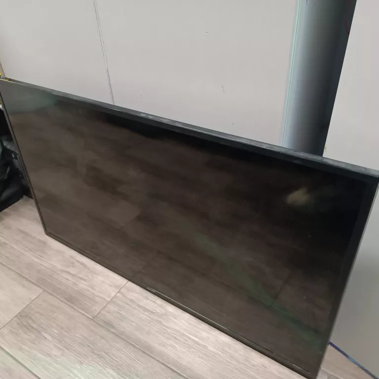 telewizor-samsung-ue43ku6079u-stan-11323-2