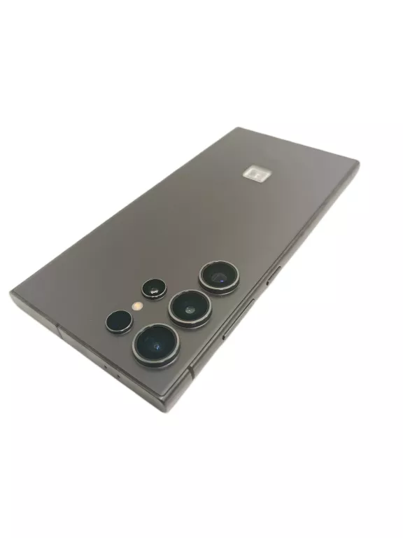 telefon-samsung-galaxy-s24-ultra-12512gb-przekatna-ekranu-680