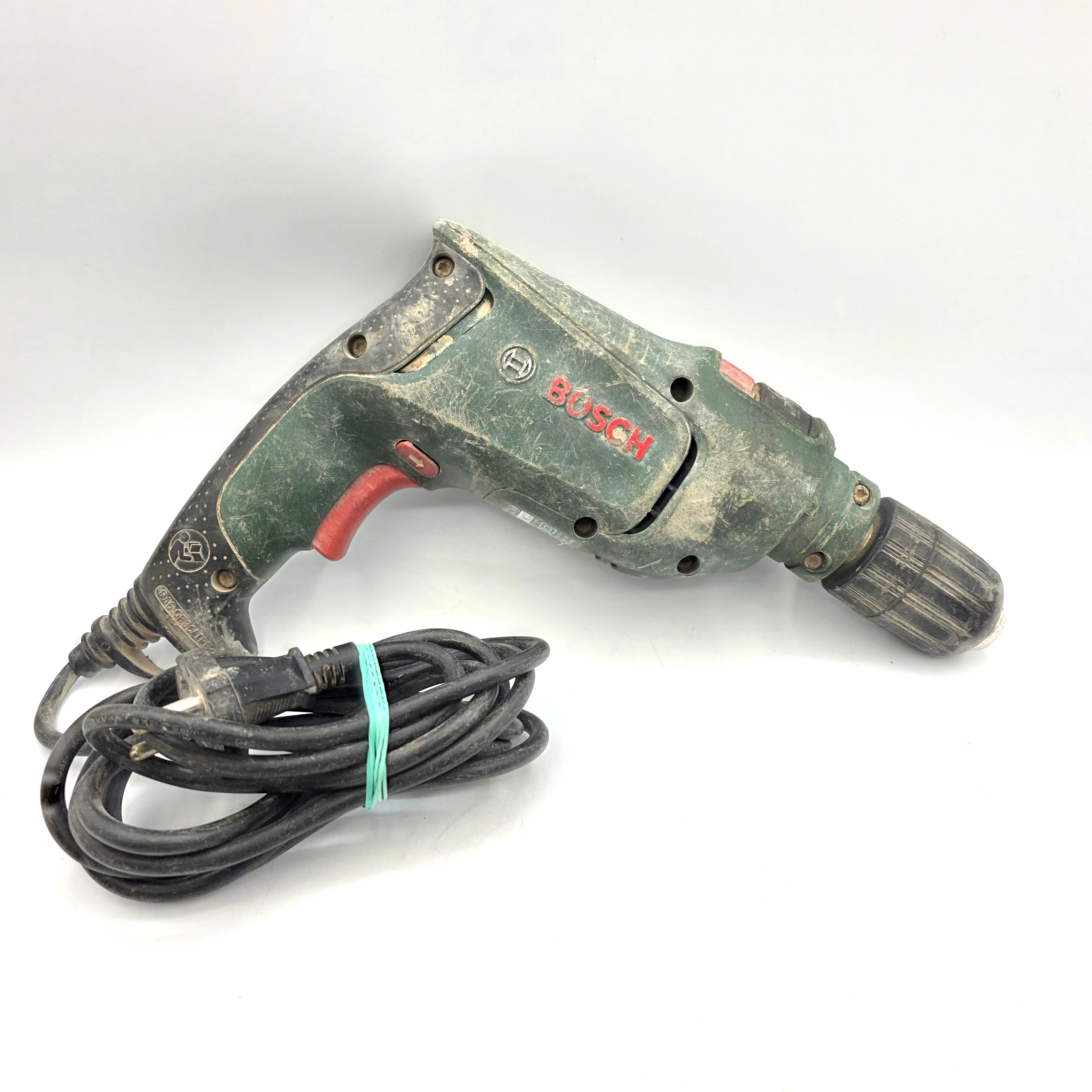 wiertarka-bosch-easy-impact-600-typ-uchwytu-129629-1