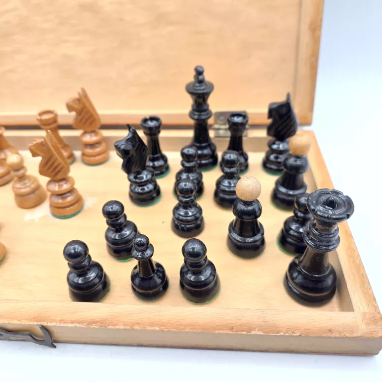 szachy-drewniane-34cmx34cm-maksymalna-liczba-graczy-130494-2