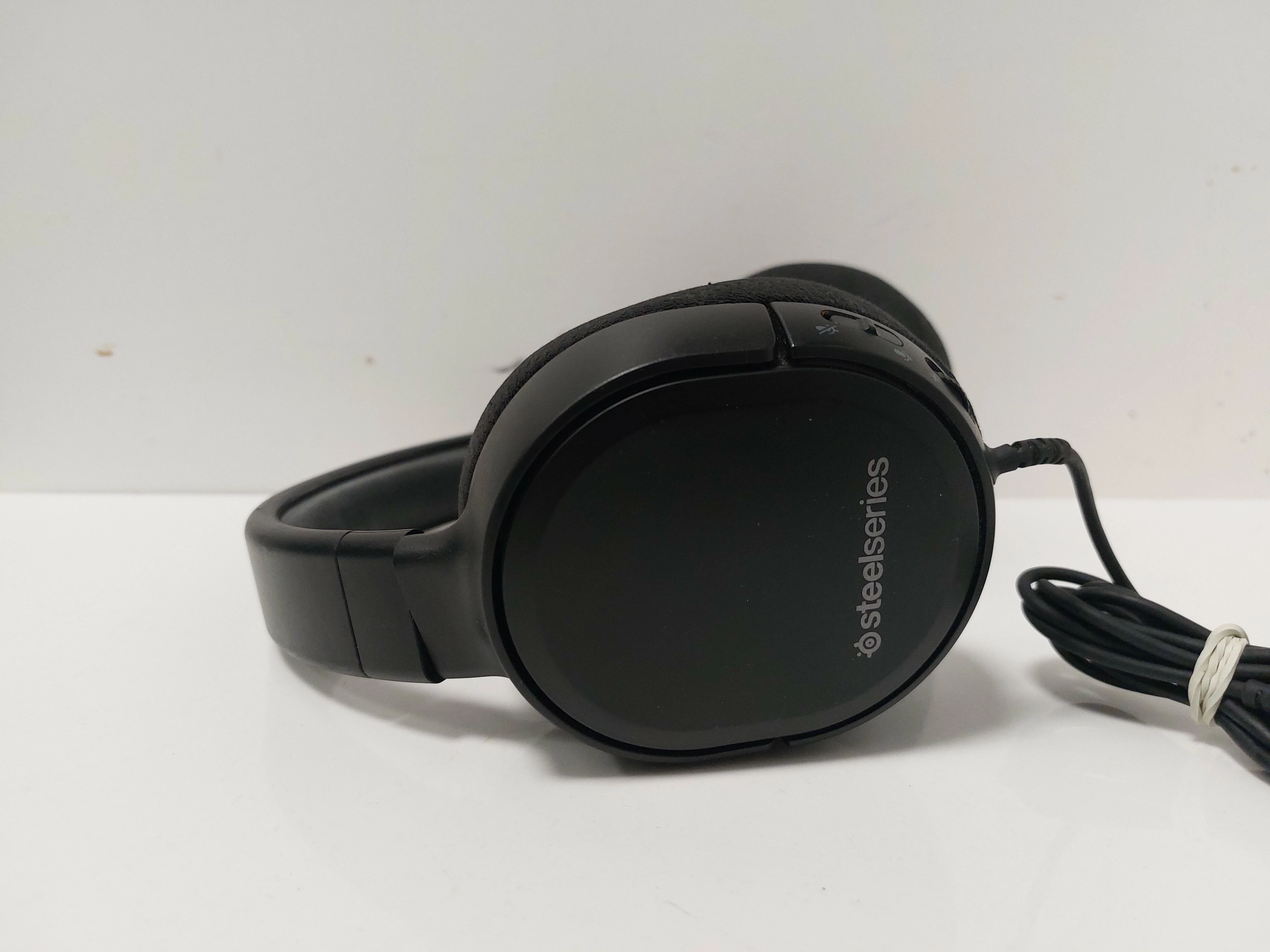 sluchawki-przewodowe-steelseries-ean-gtin-4816376083778