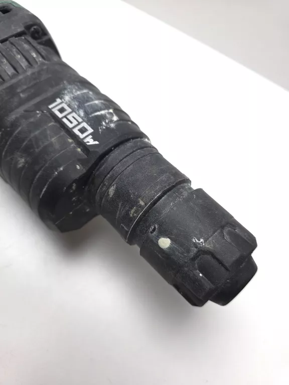 mlotowiertarka-parkside-pbh-1050-c3-energia-udaru-300