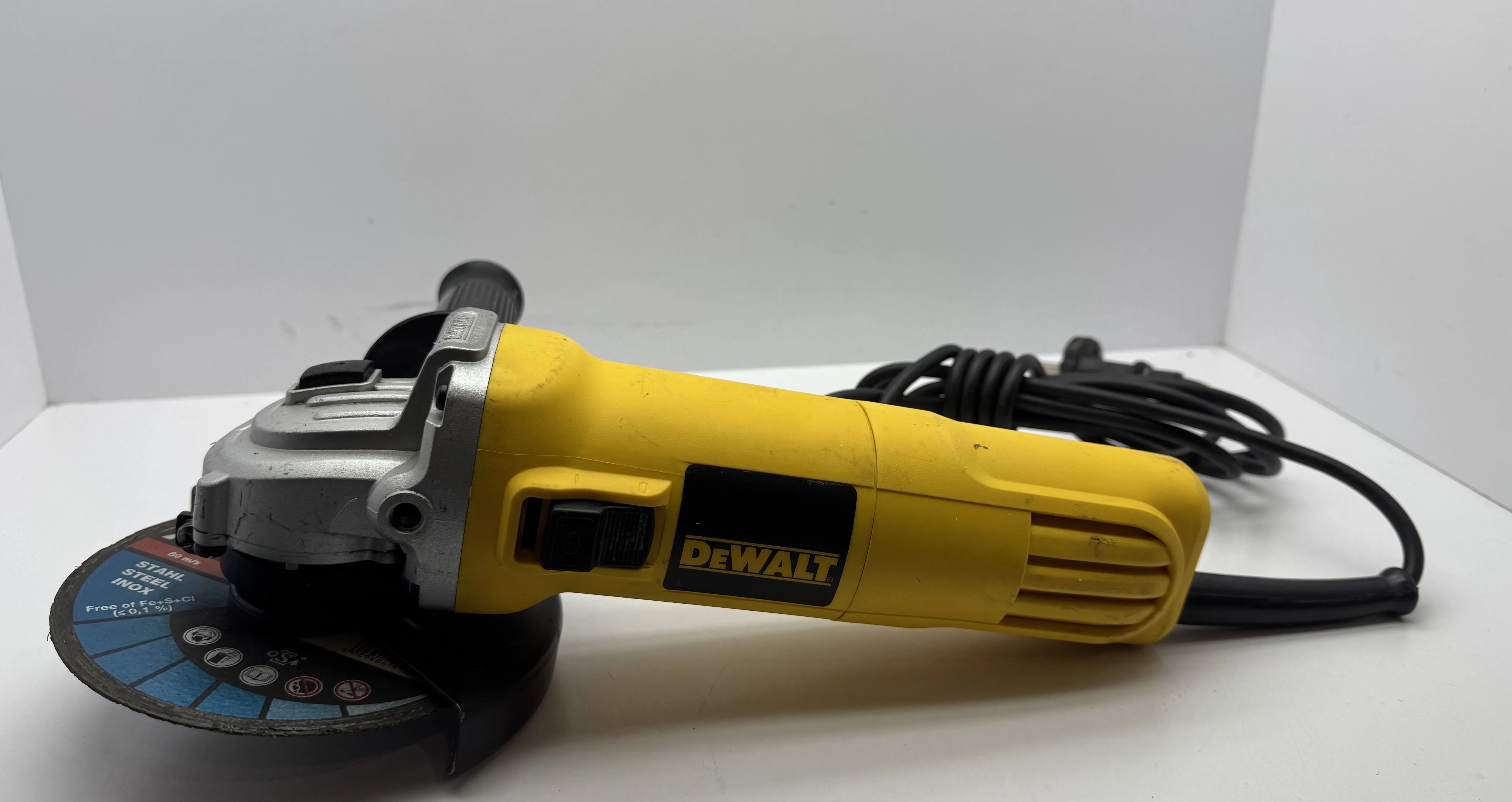 szlifierka-katowa-dewalt-dwe4117-125mm-m14-1200-obr-950w-chabrowa-4-jelcz-laskowice-milz-1